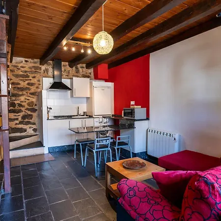 Hébergement de vacances Casa De Sardom3