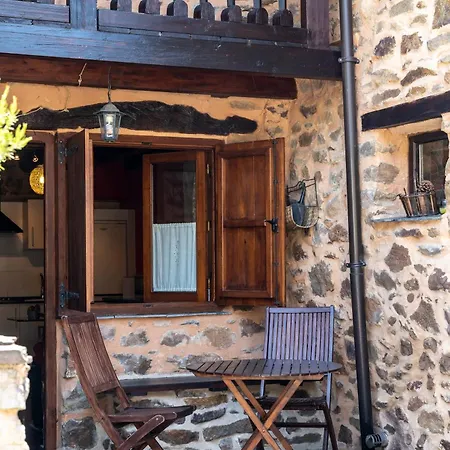 Hébergement de vacances Casa De Sardom3