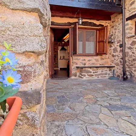 Casa De El Respiro Del Bierzo Holiday home *