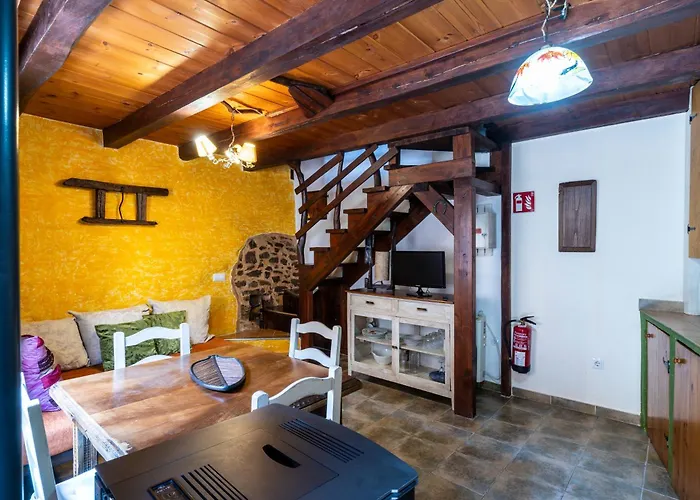 Vakantiehuis Casa De Sardom3 Bembibre (Castile and Leon)